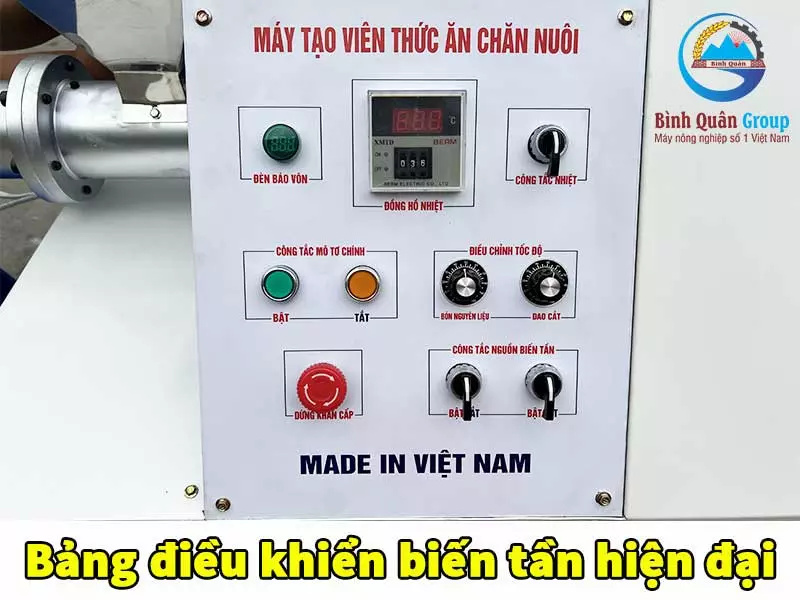 máy đùn viên cám nổi